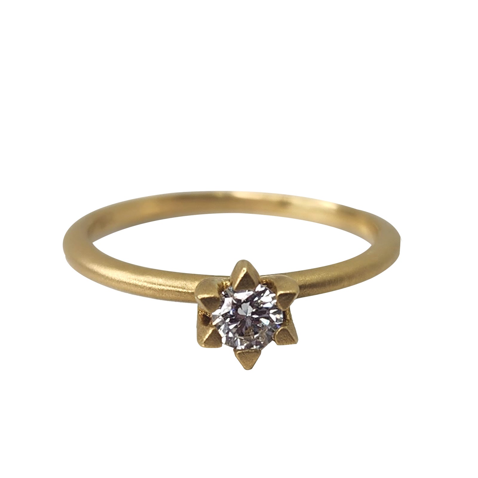 Hera + Solitaire Ring