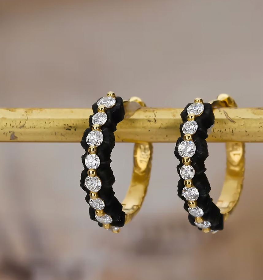 Scallop Diamond Round Hoop + Earrings