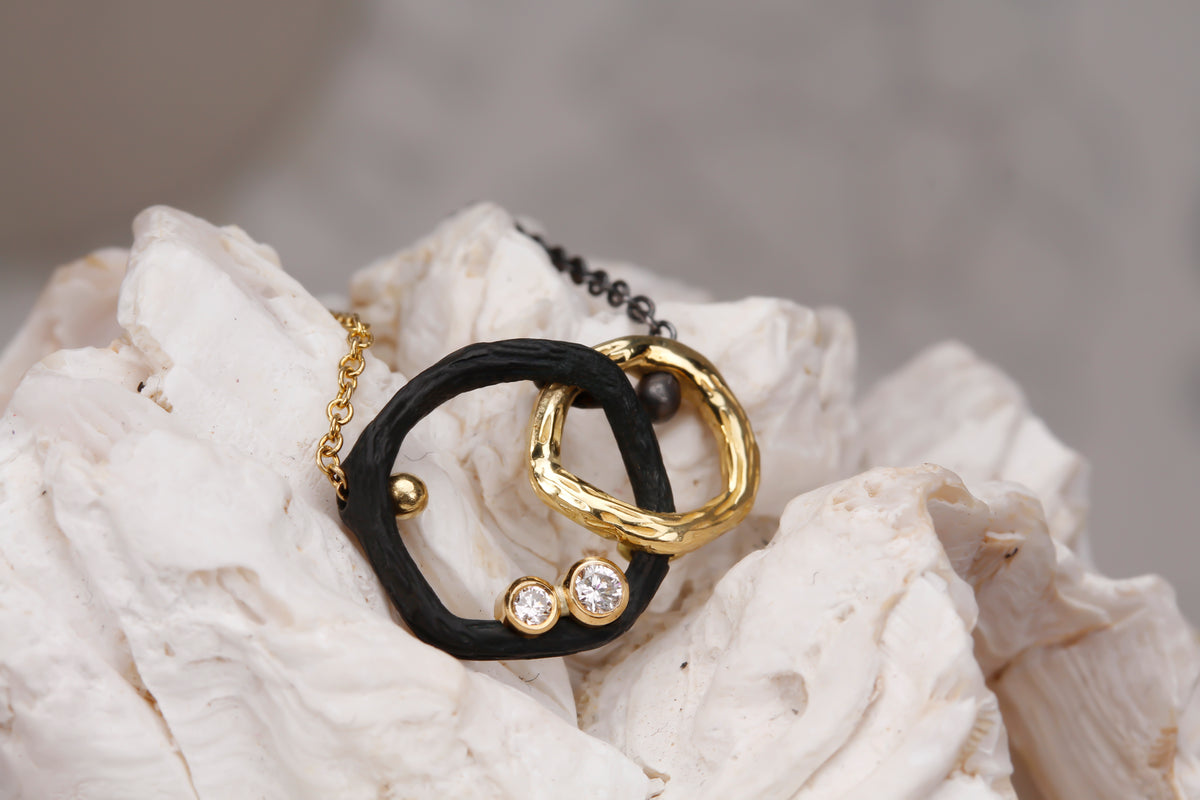 Pebble Small Diamond Double Link + Necklace