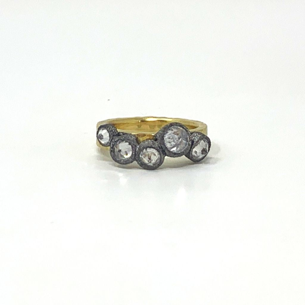 Flat Hammered Ring + Inverted Diamonds
