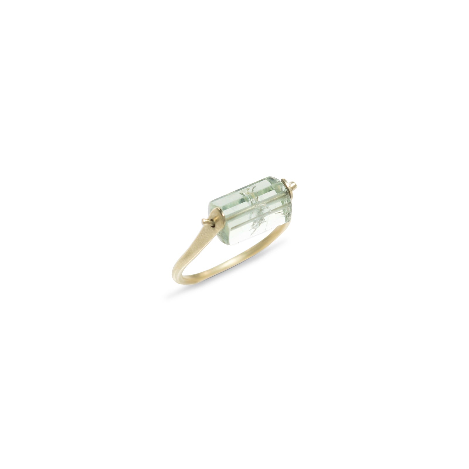 Pinned Beryle Crystal Ring