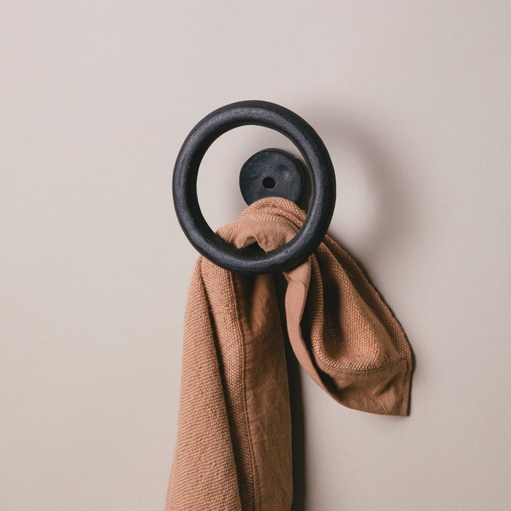 UniHook + Black