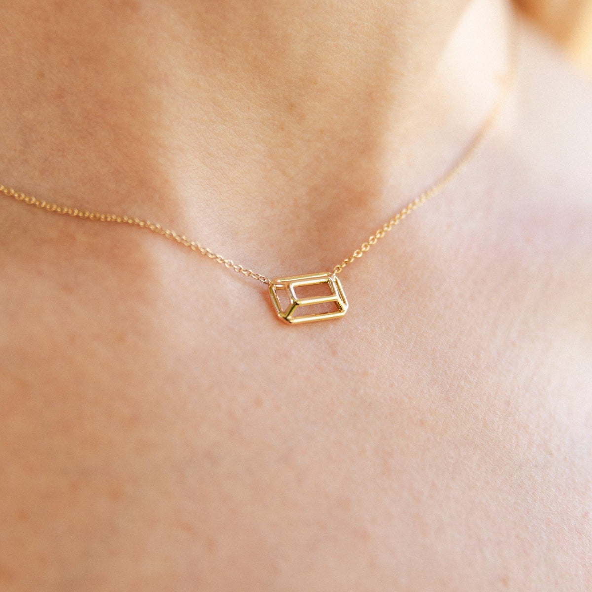 Mesa Necklace Emerald Cut Gold