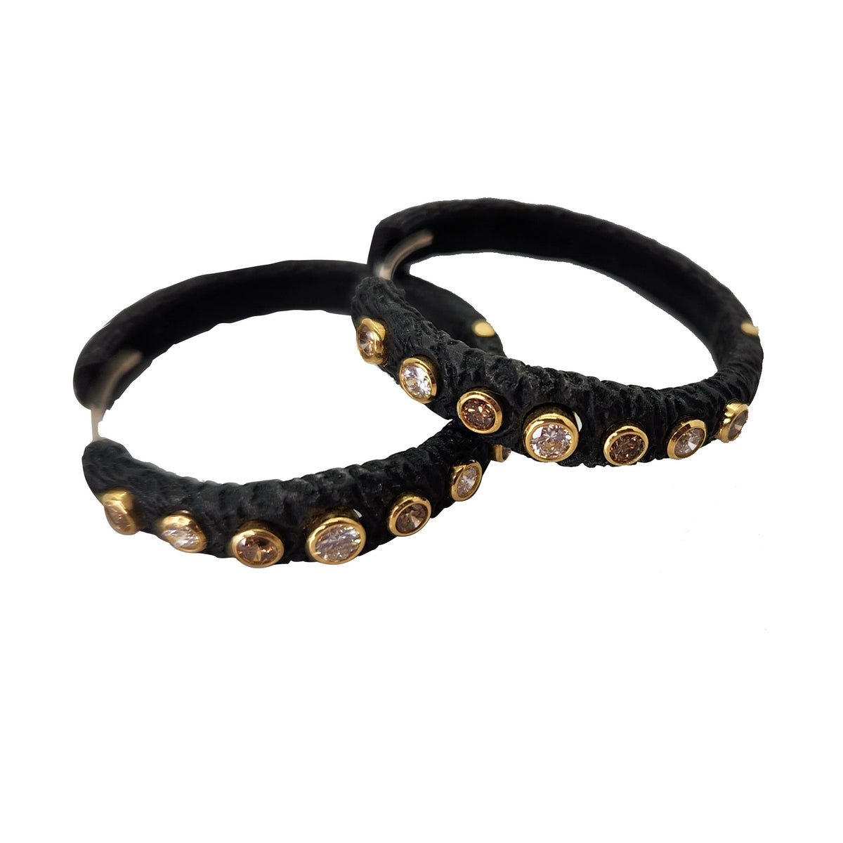 Pebble Bold Hinged + Diamond Hoops