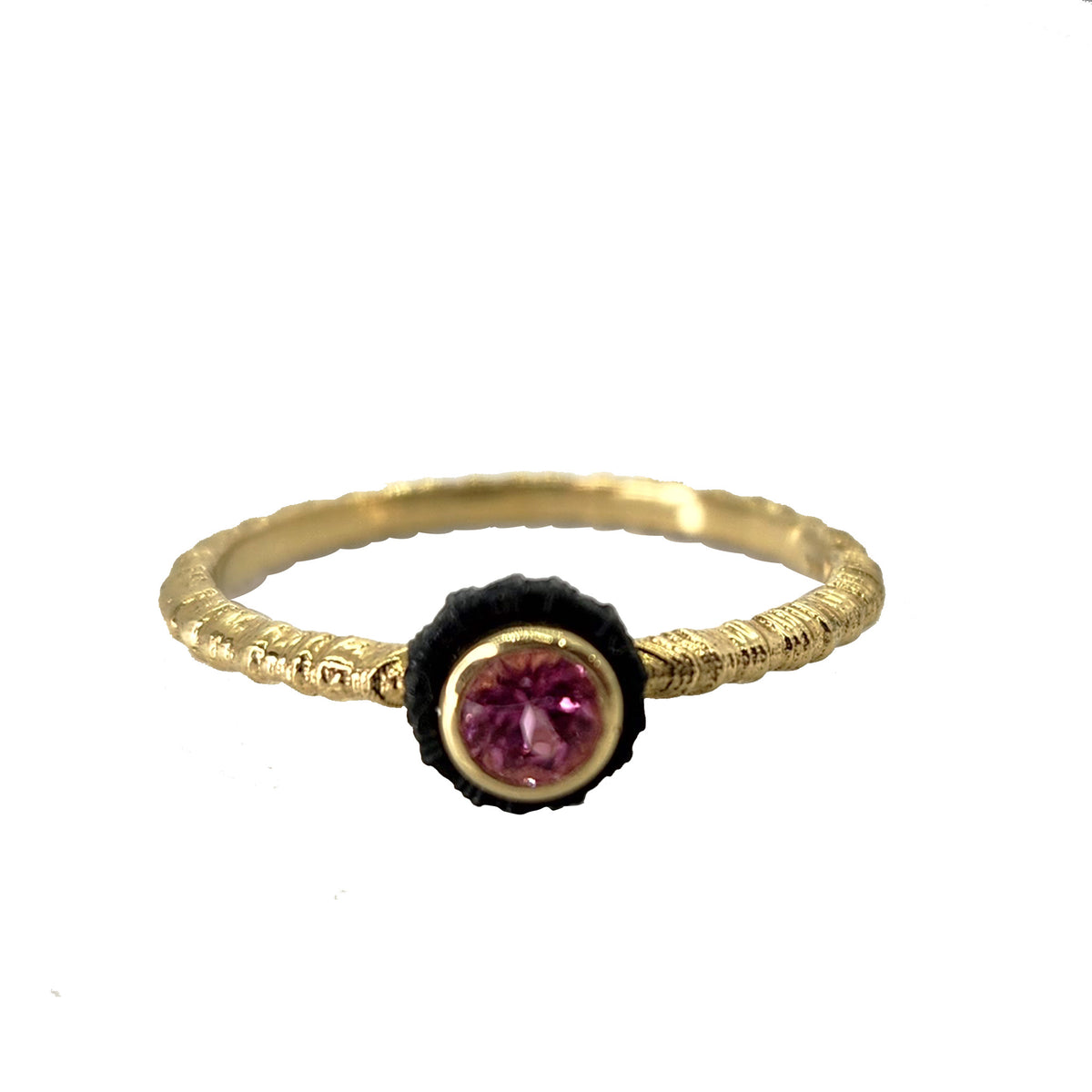 Chroma Single Stone Ring + Peach Spinel