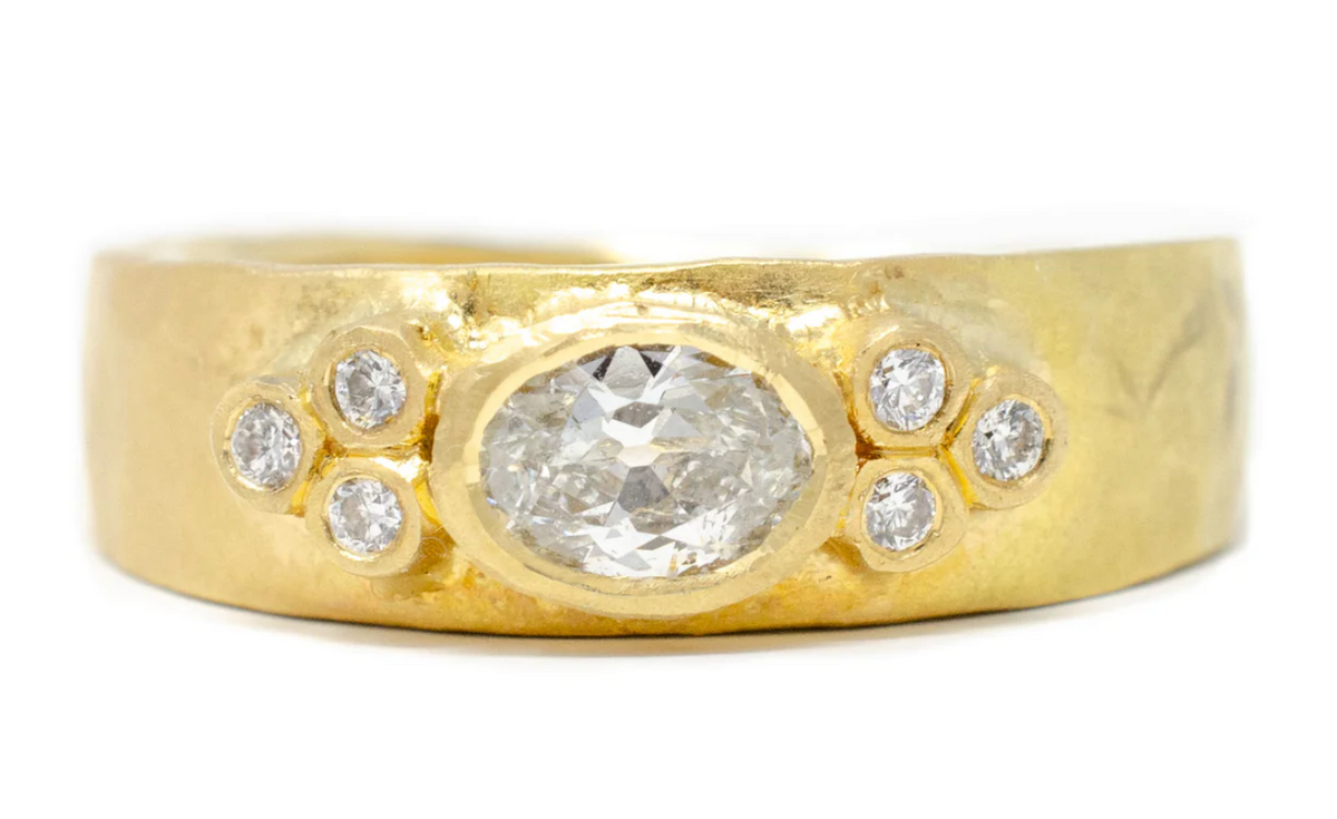 Twinkling Stars Taper + Ring