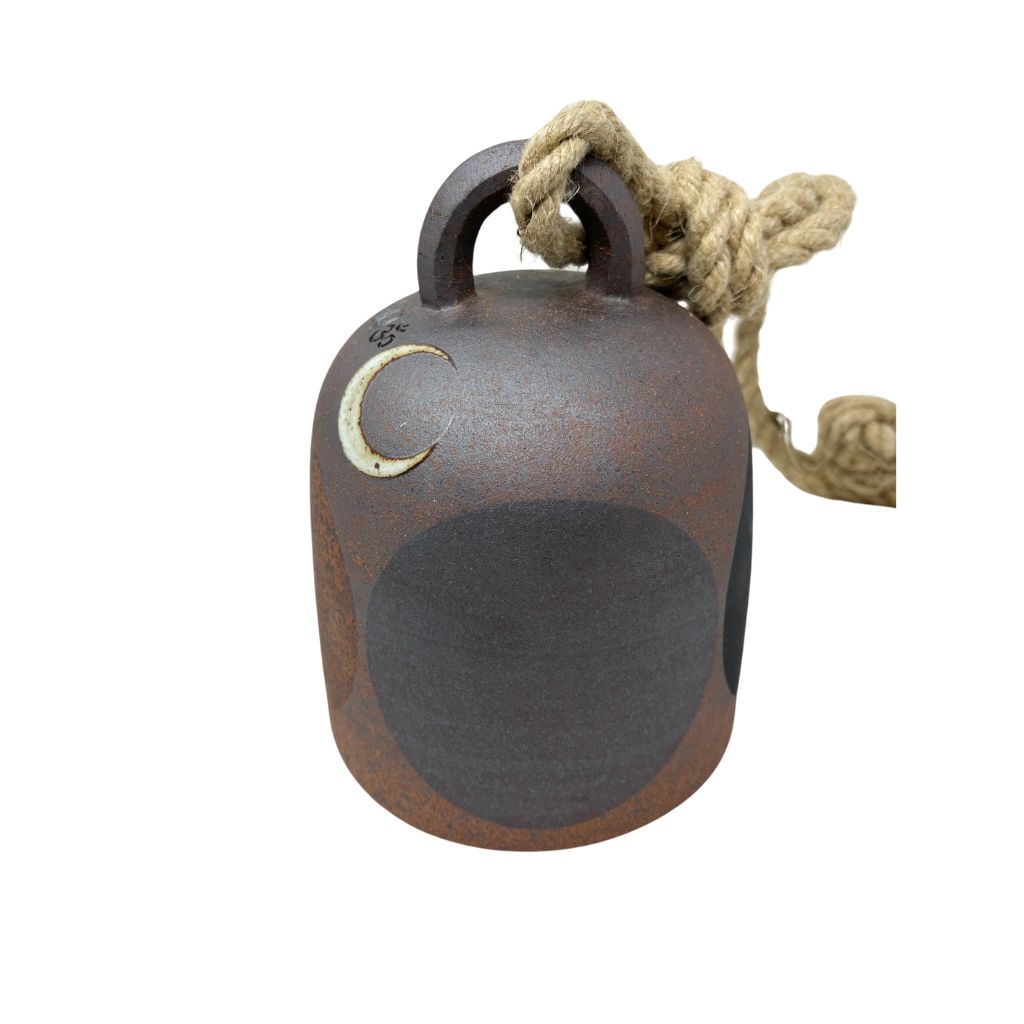Thrown Round Bell + Black/Brown
