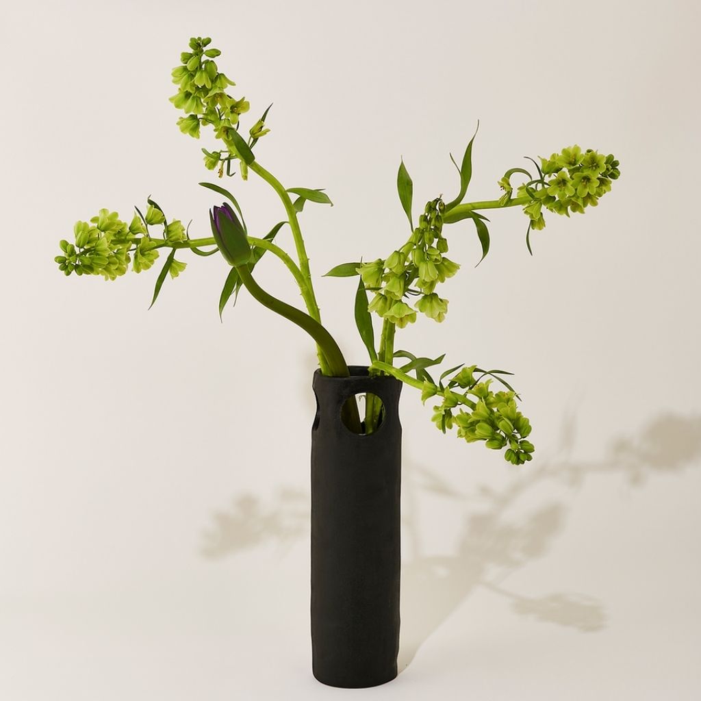 Cenote Vase Black