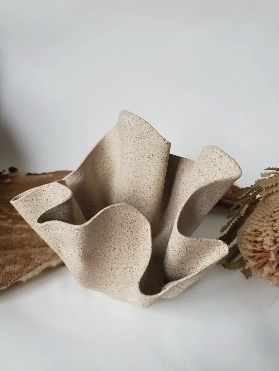 Classic + Ruffle Bowl