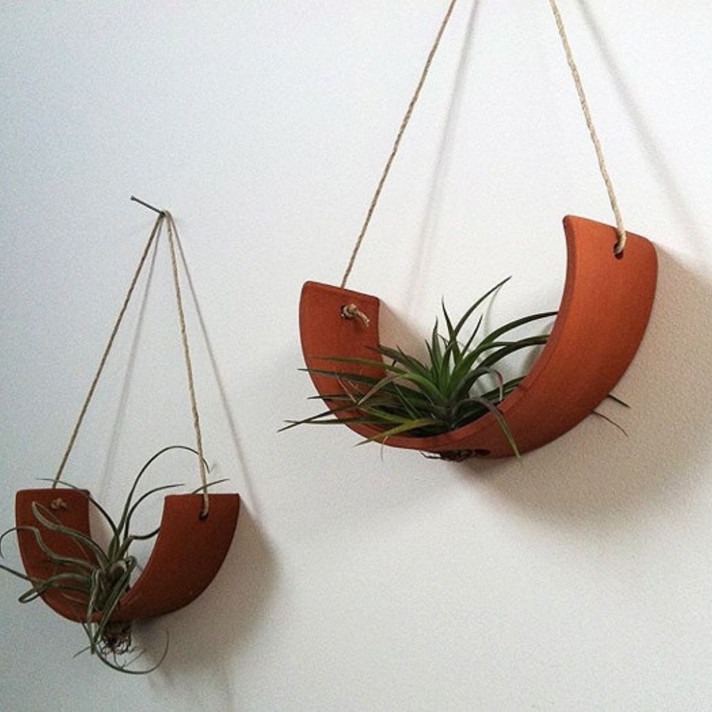 Hanging Ceramic Air Plant Cradle + Terracotta + Large