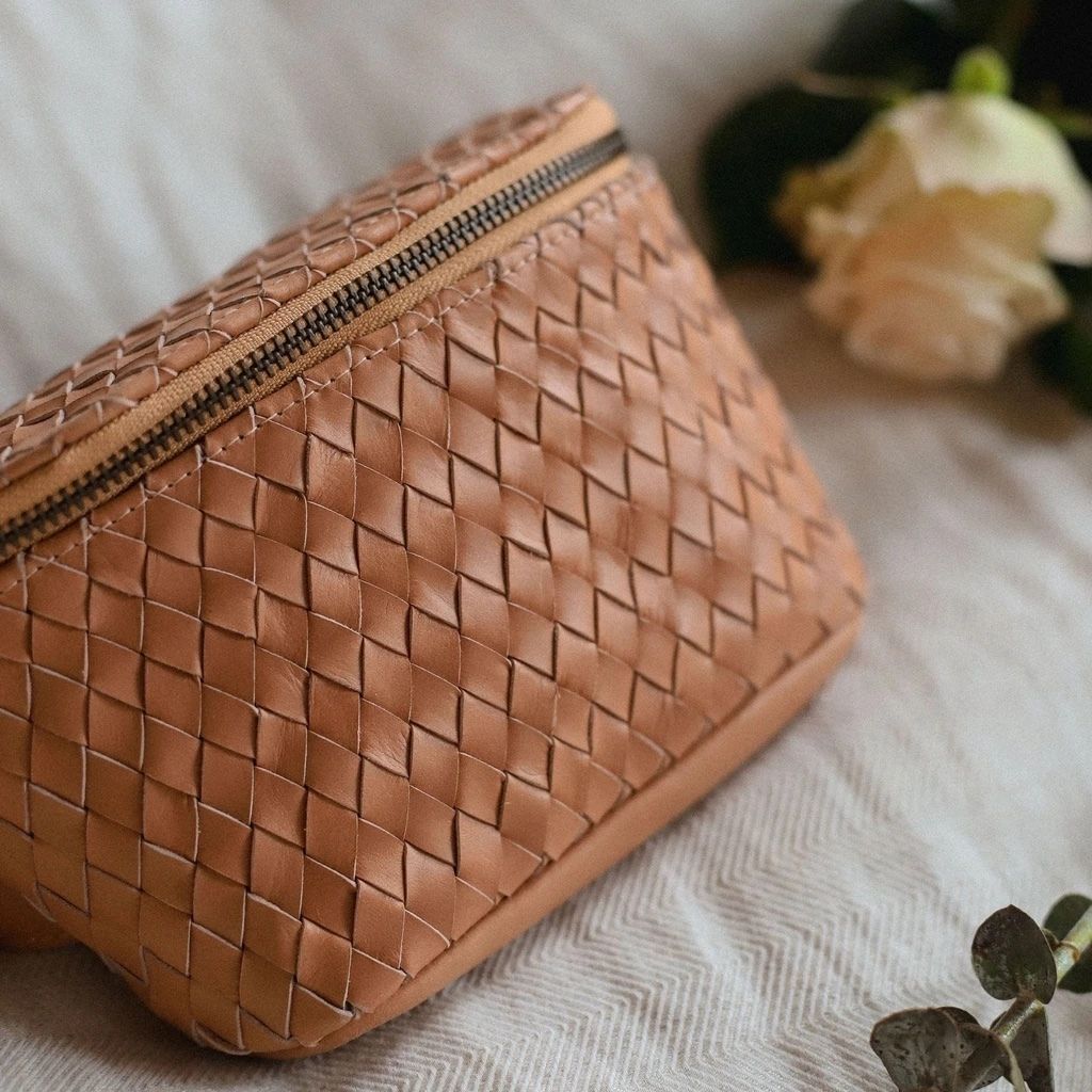 The Remy Woven + Peach