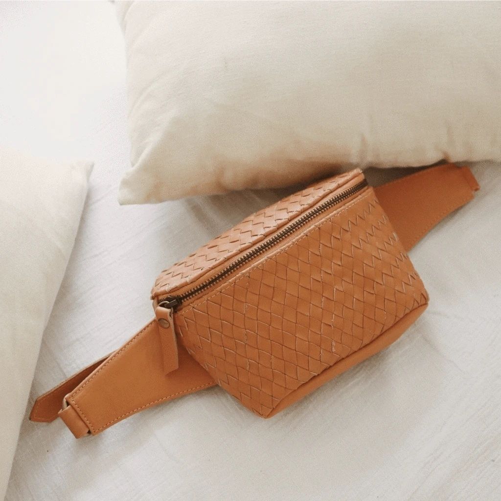 The Remy Woven + Peach