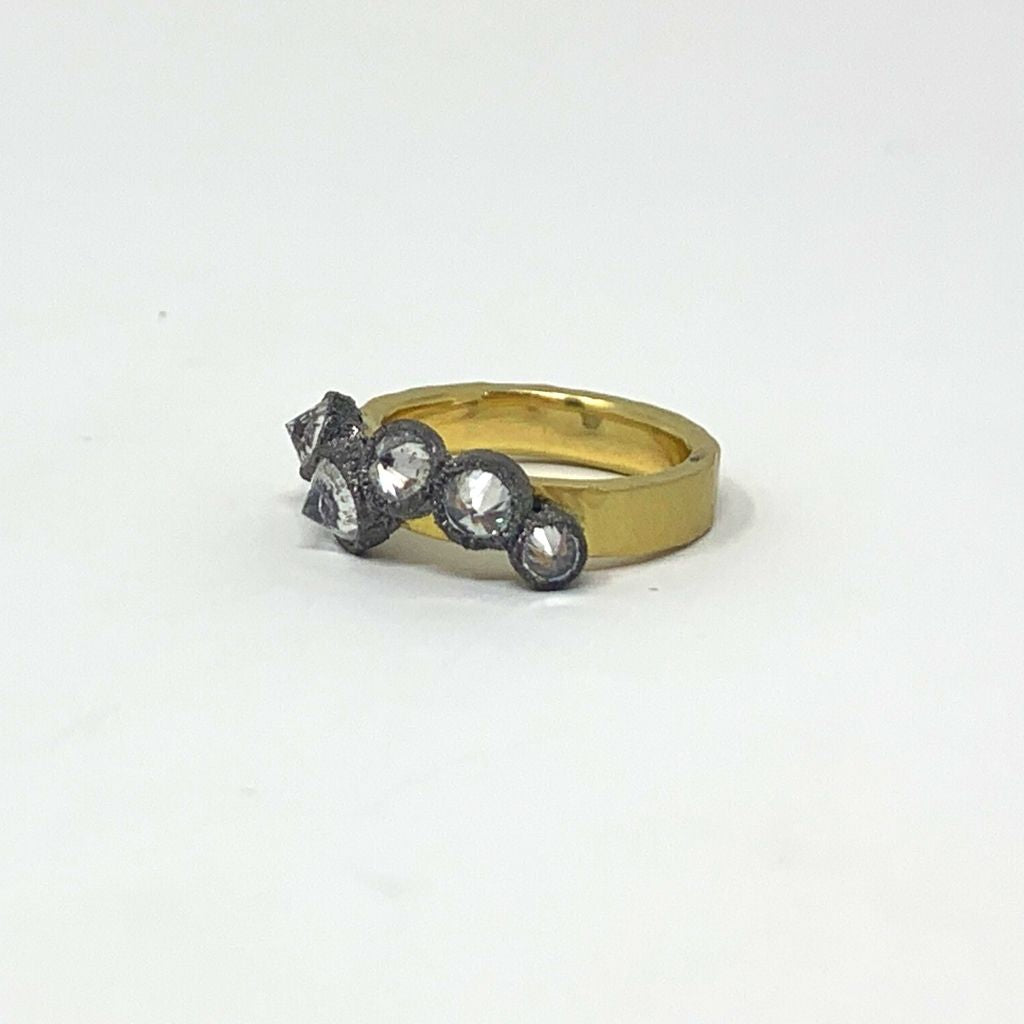 Flat Hammered Ring + Inverted Diamonds