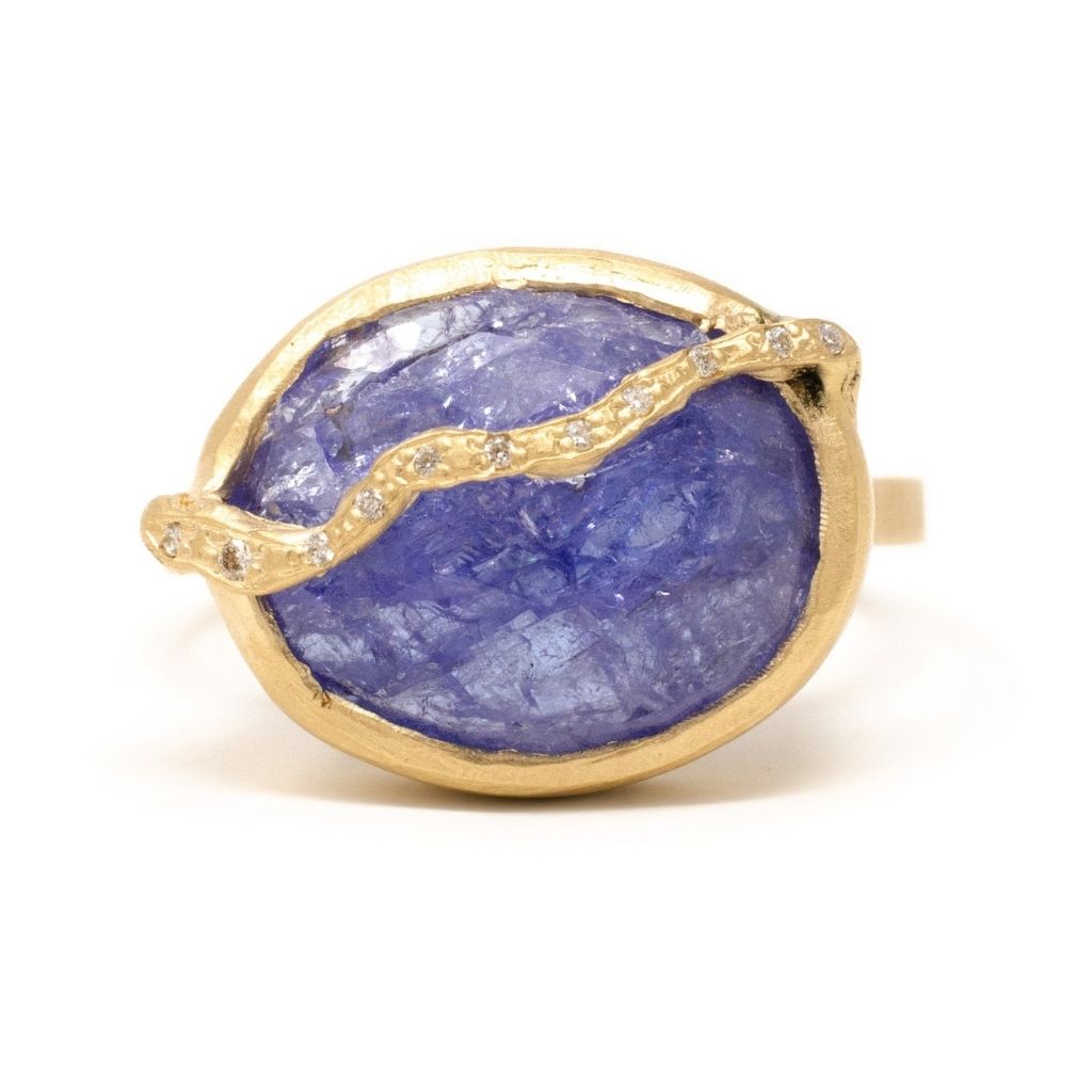 Fault Line Oval Tanzanite Ring