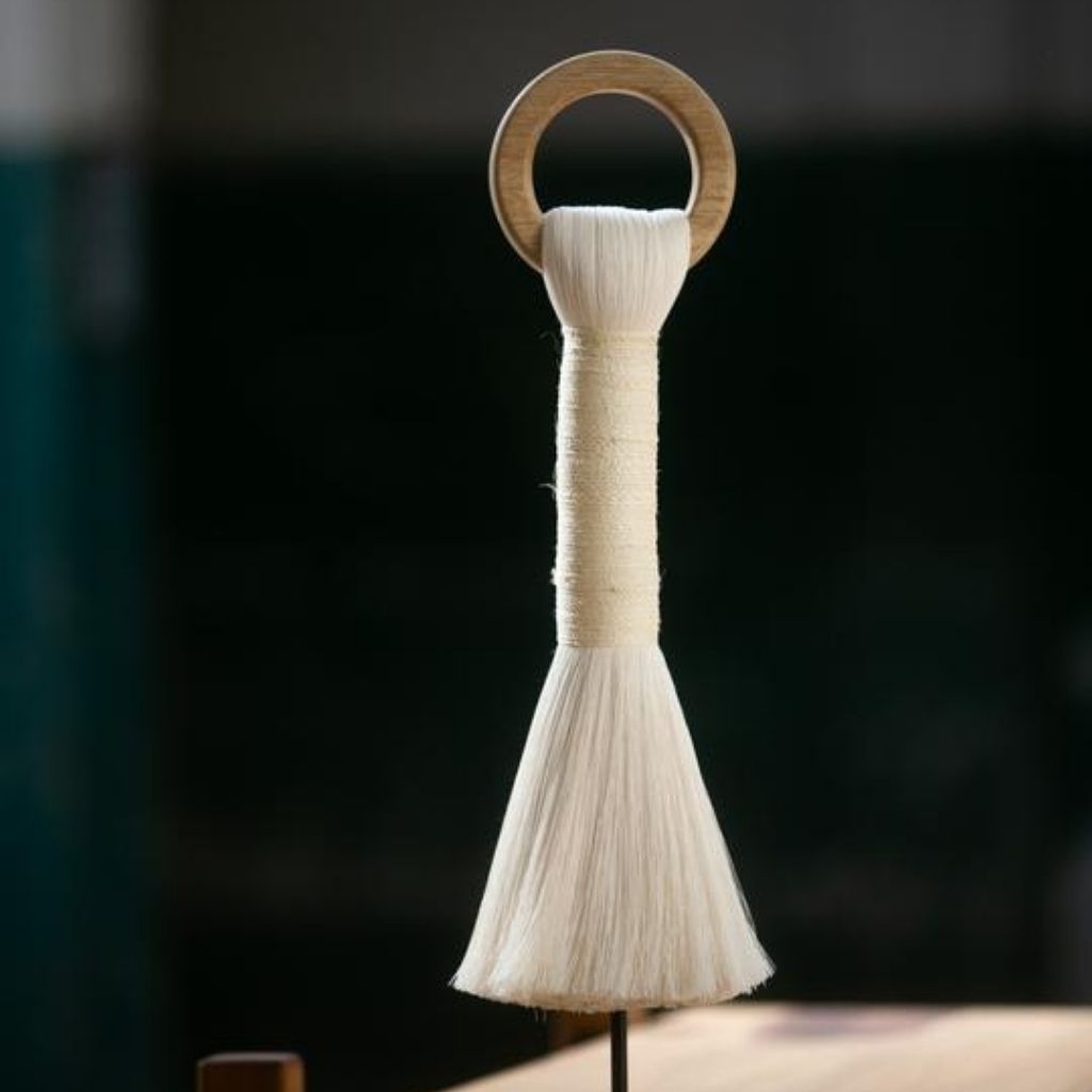 Natural Danzante + Handmade Tabletop Sculpture