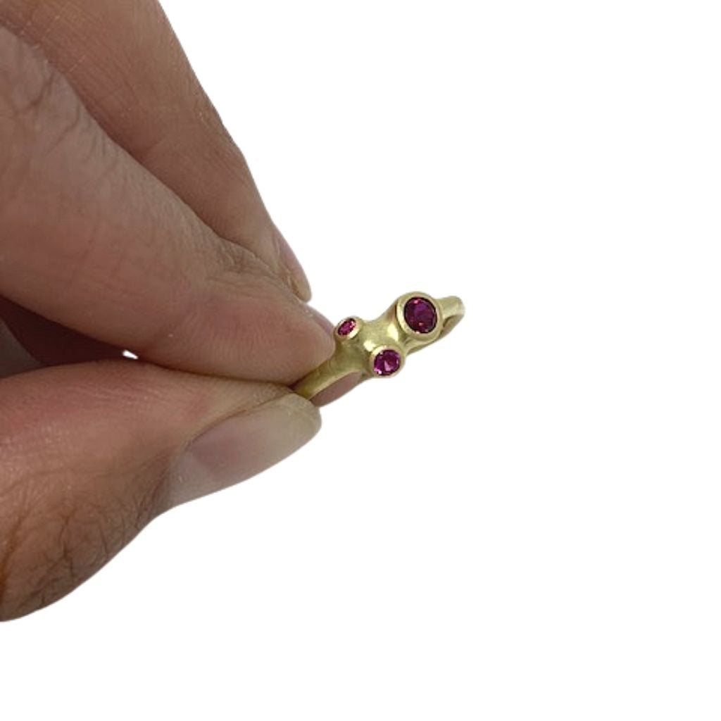 Center Cluster Ring + Ruby