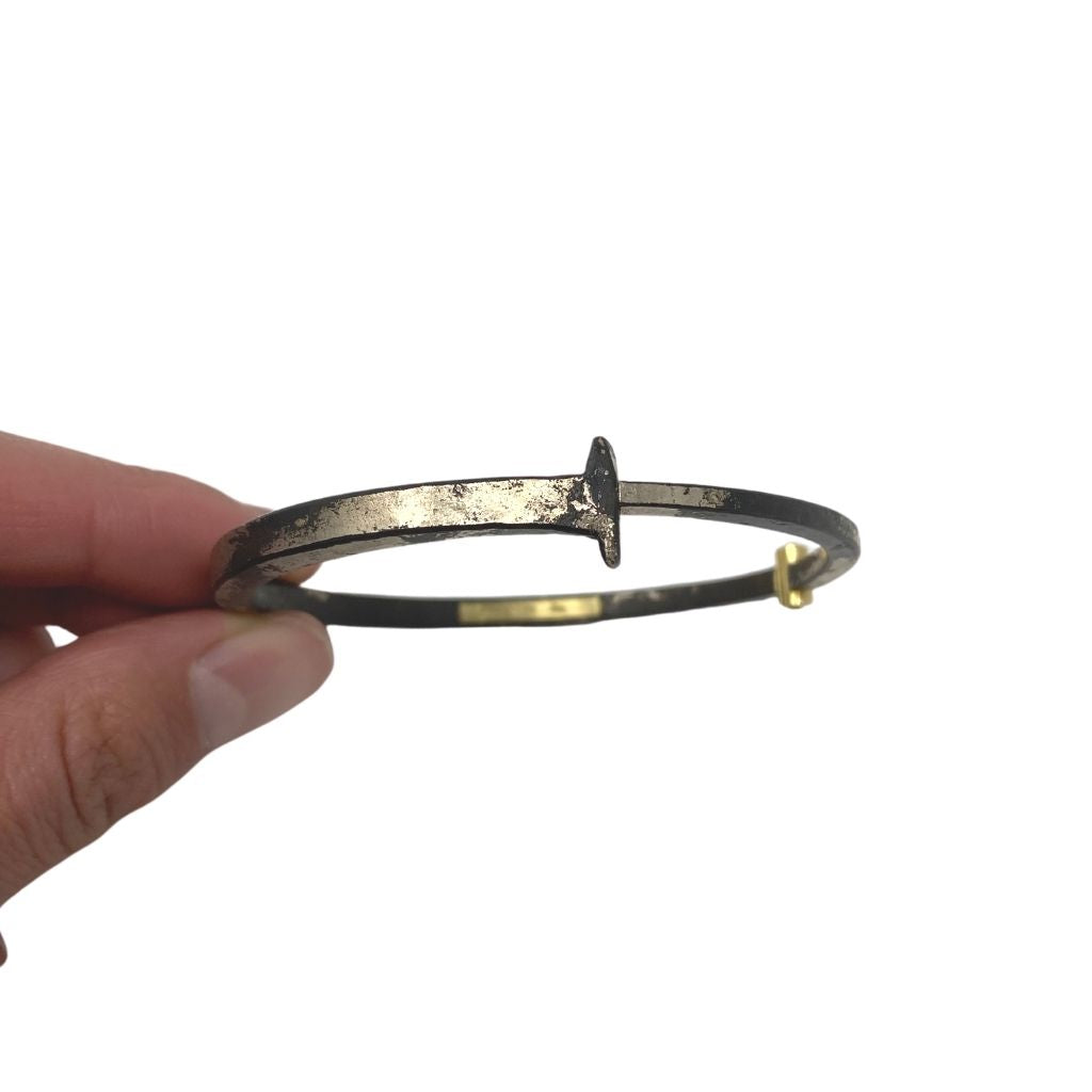 White Gold Dust Nail Bracelet